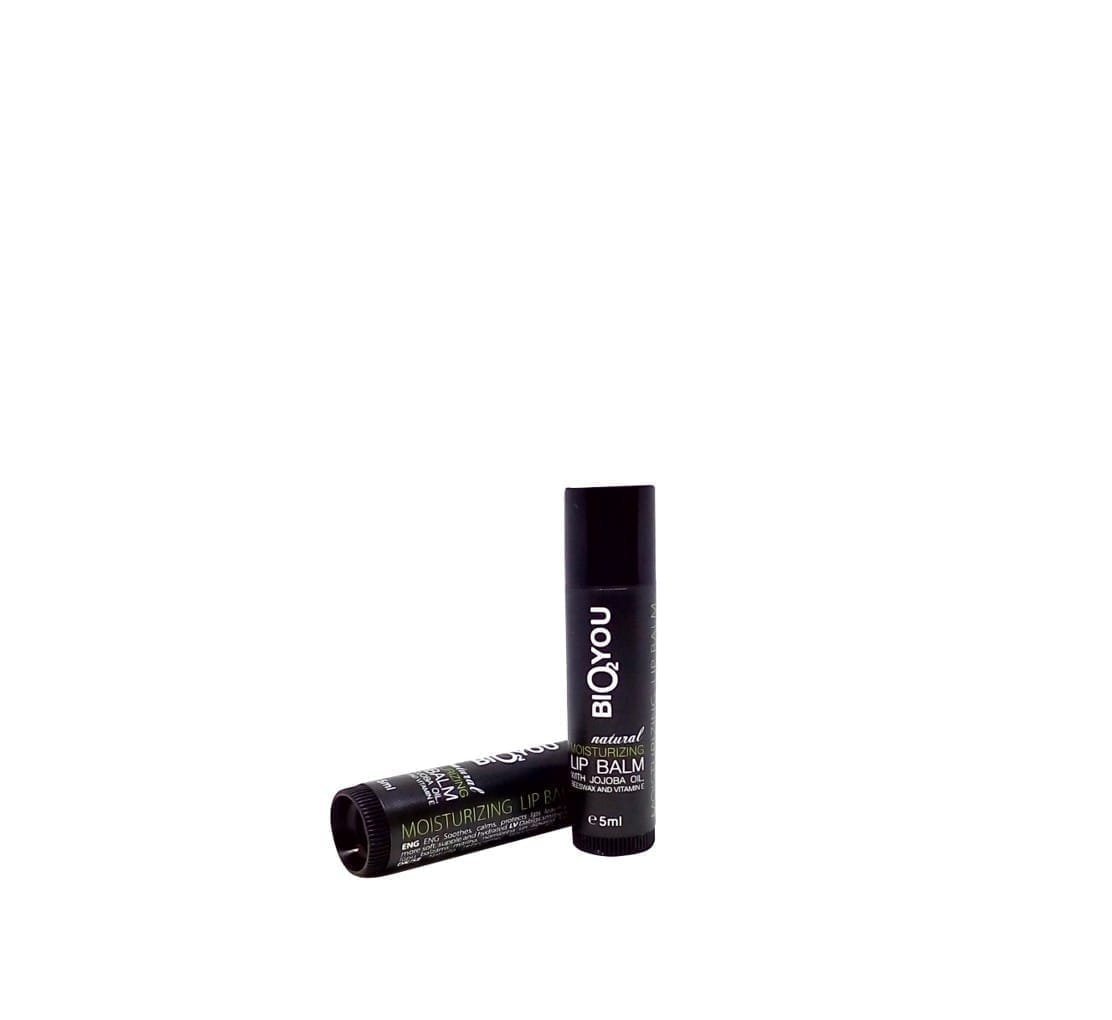lupu-balzams-mitrinoss-melns-1 Natural Moisturizing Lip Balm - Image 1